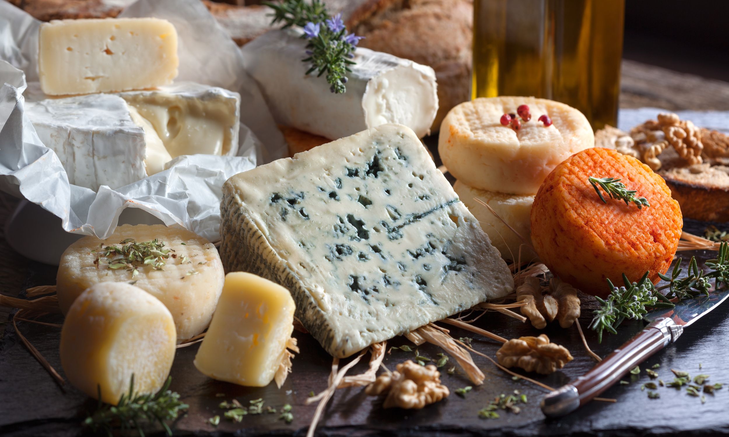 Les fromages sont affectés par le changement climatique, un risque notamment pour les AOP. © PUNTOSTUDIOFOTO Lda, Adobe Stock